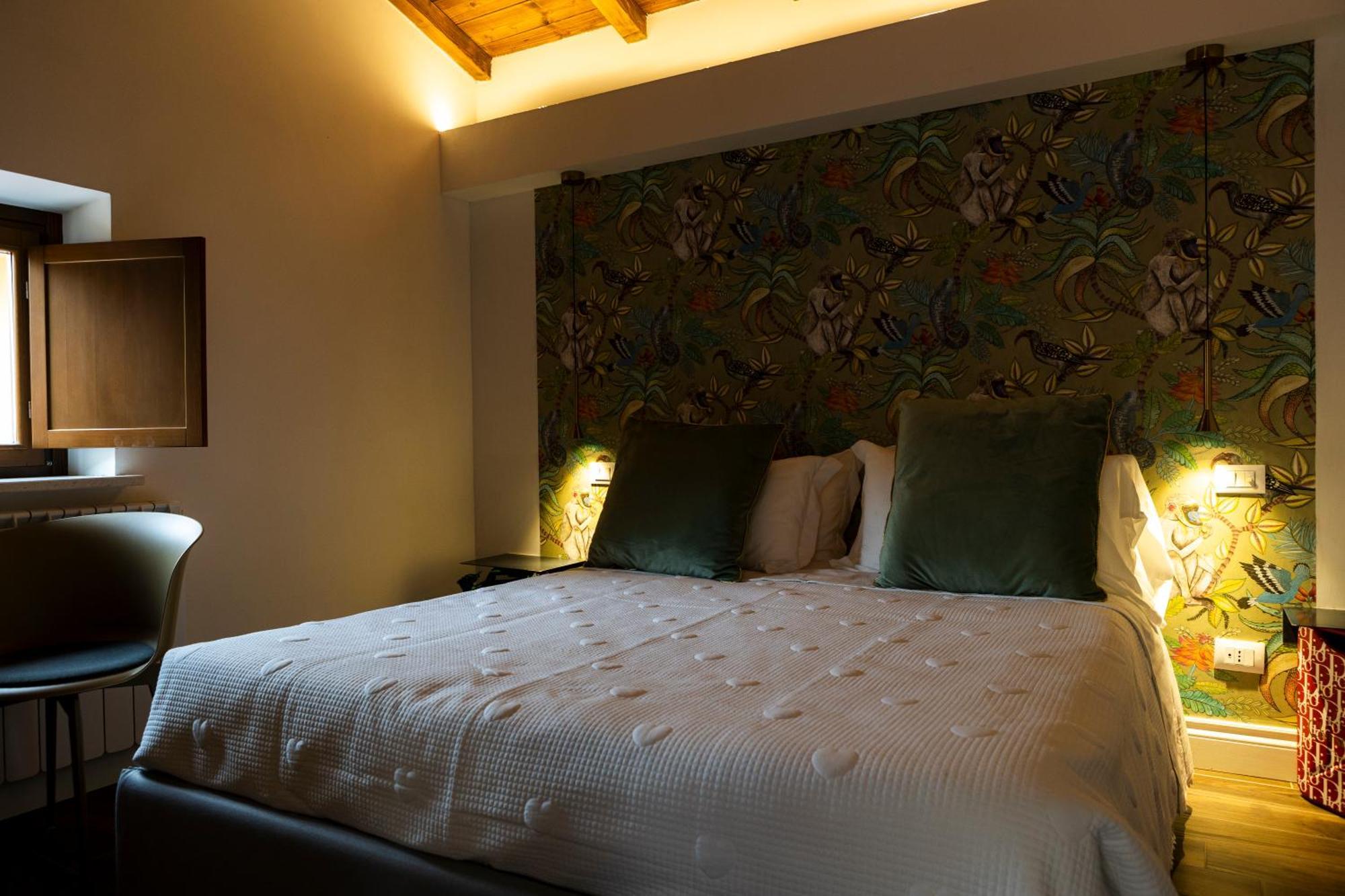 Ginevra Boutique Rooms - Palazzo Leosini - Residenze D'Epoca L'Aquila Luaran gambar