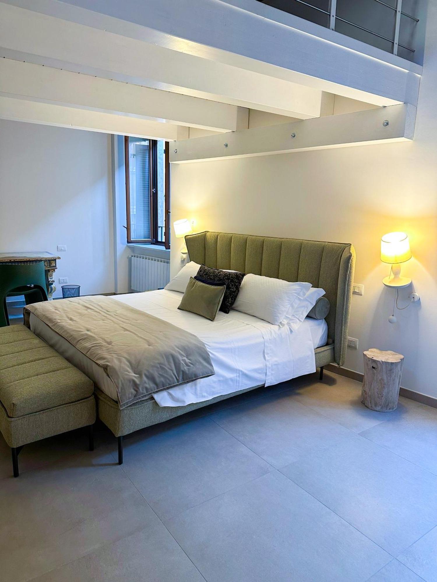 Ginevra Boutique Rooms - Palazzo Leosini - Residenze D'Epoca L'Aquila Luaran gambar