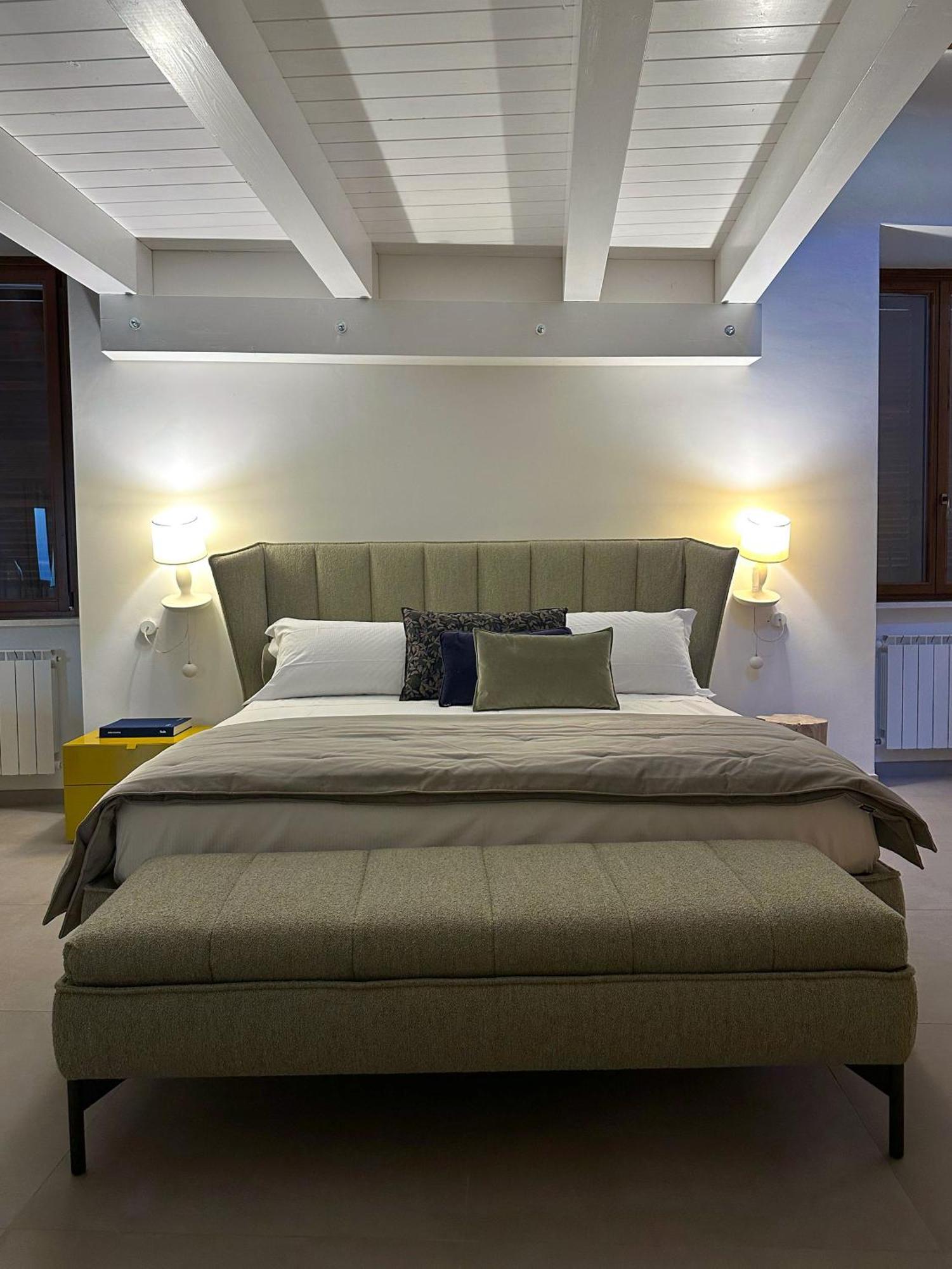 Ginevra Boutique Rooms - Palazzo Leosini - Residenze D'Epoca L'Aquila Luaran gambar