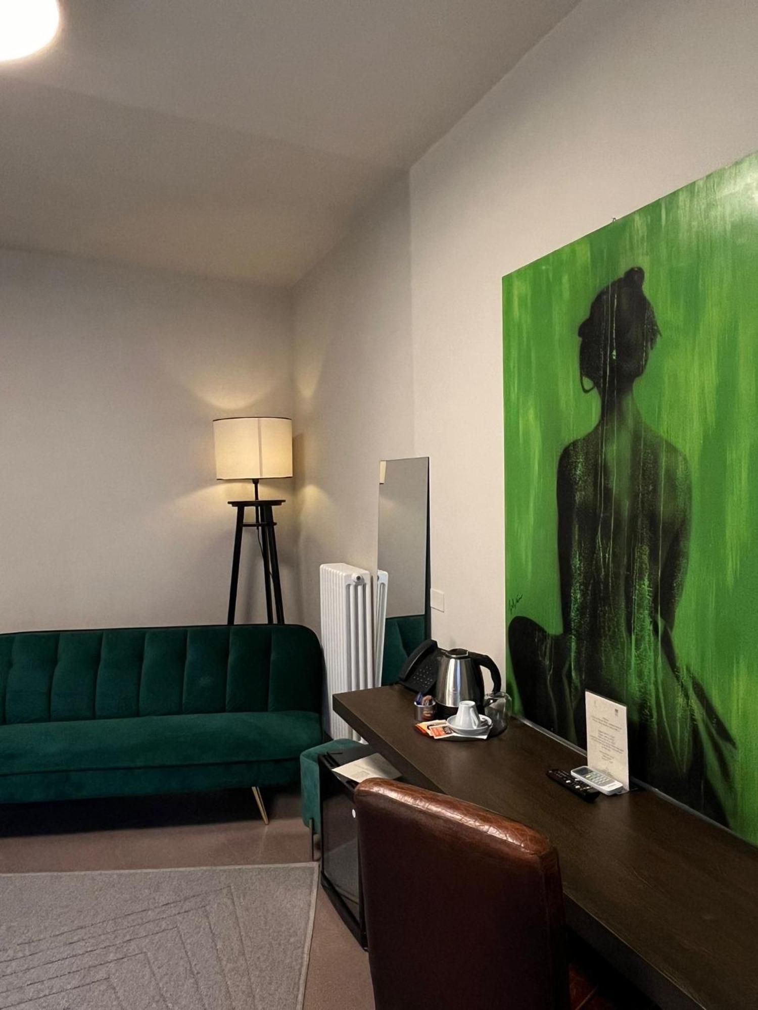 Ginevra Boutique Rooms - Palazzo Leosini - Residenze D'Epoca L'Aquila Luaran gambar