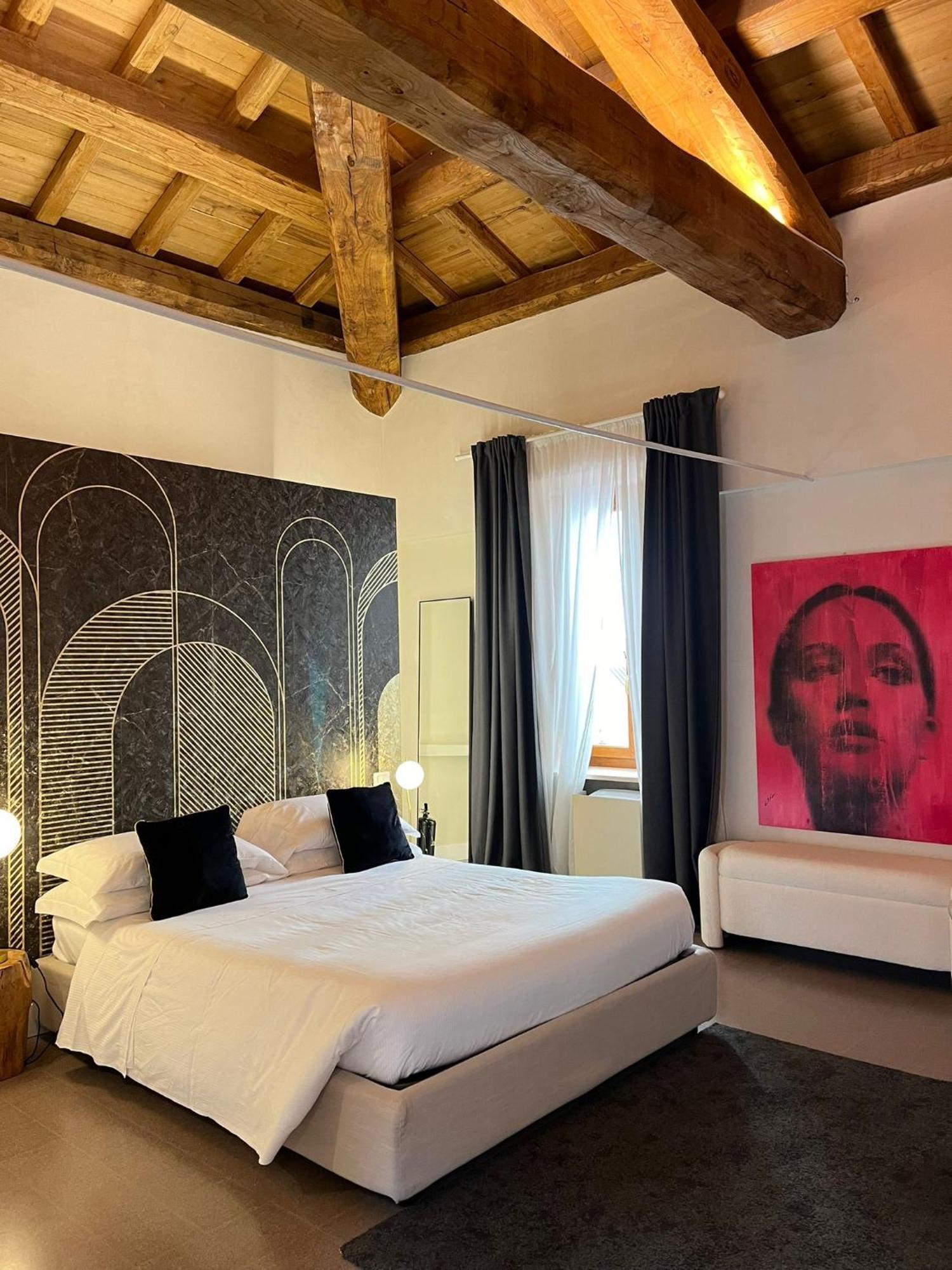 Ginevra Boutique Rooms - Palazzo Leosini - Residenze D'Epoca L'Aquila Luaran gambar